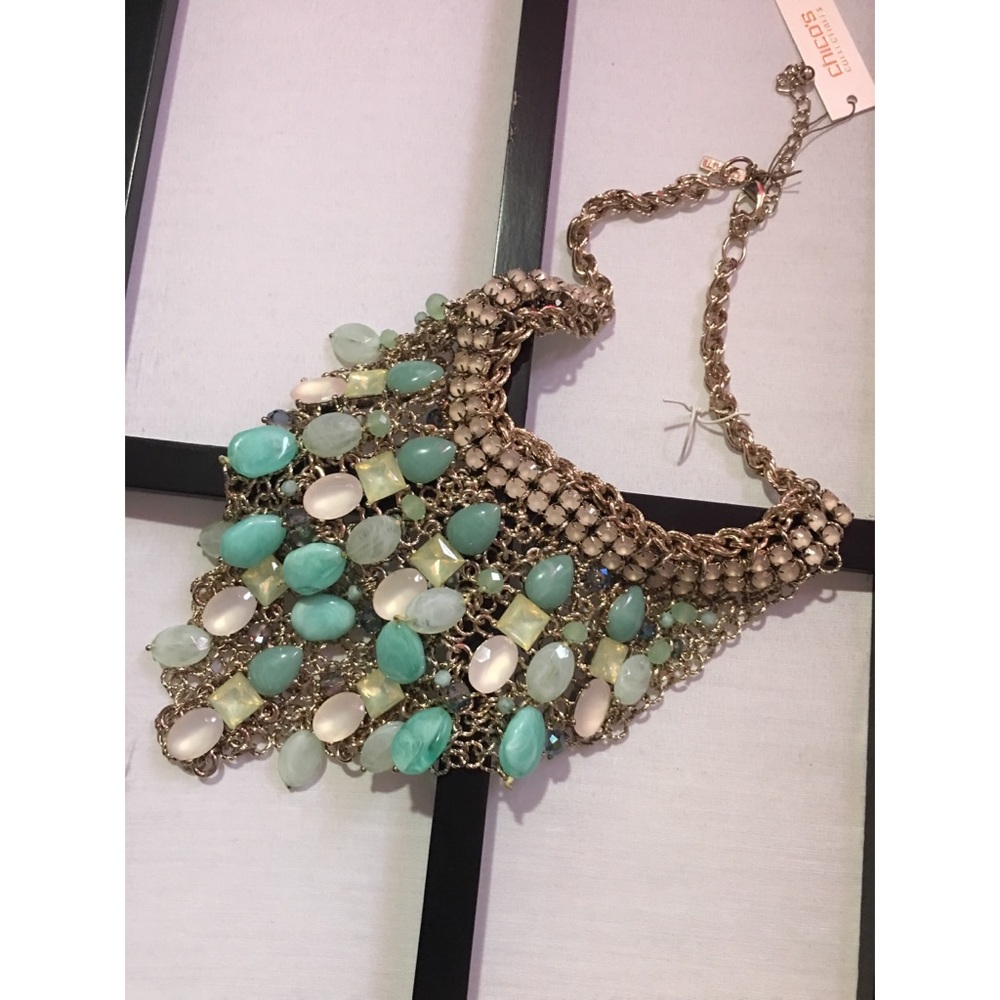 🔥FLASH SALE🔥 Chico’s limited edition  necklace